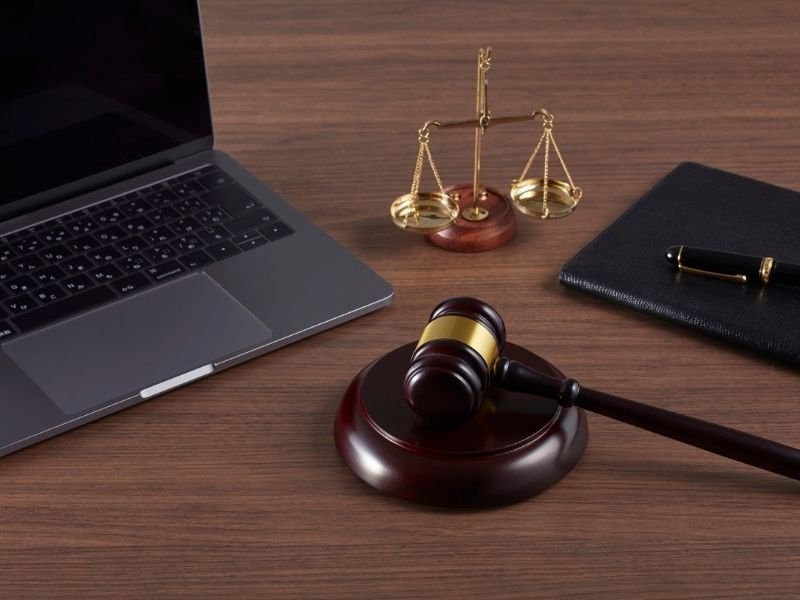 Casal Sera Indenizado Apos Cancelamento Unilateral de Reserva de Hotel Feita pela Internet