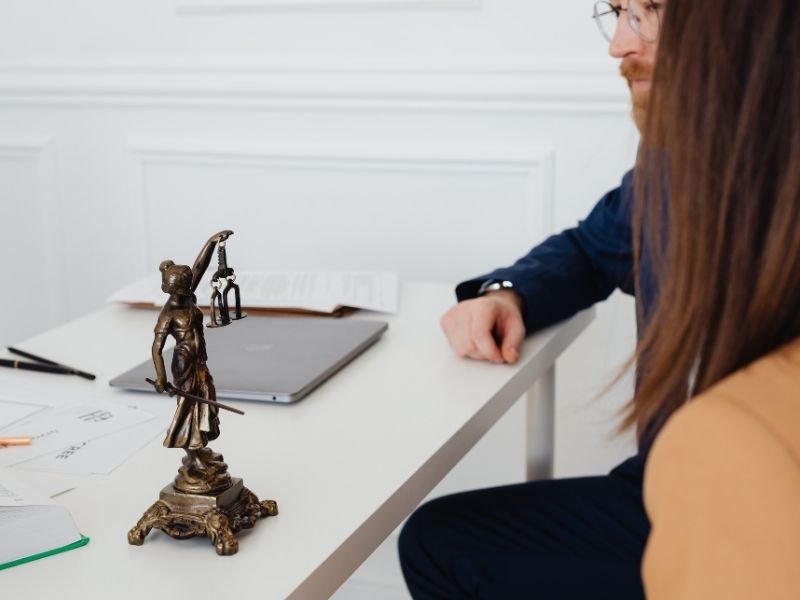 Juros Abusivos Justica Condena Banco por Cobranca Acima da Media e Manda Devolver Valores em Dobro